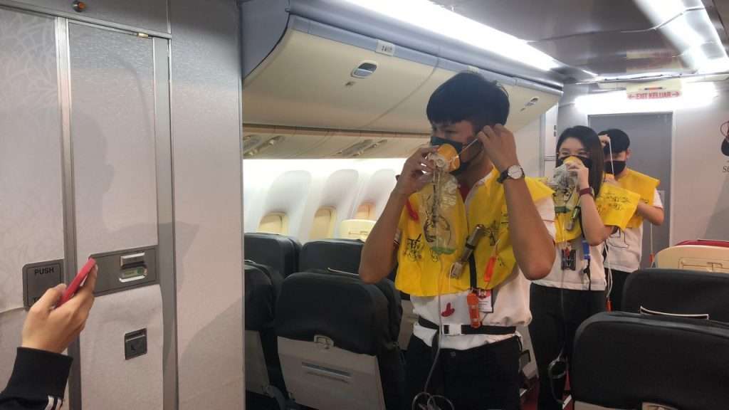 flight attendant course malaysia | cabin crew course in malaysia | cabin crew academy | cabin crew course college | cabin crew course college near me | air hostess course in malaysia | air hostess course fees | stewardess course | flight attendant school near me | flight attendant school online | course for flight attendant | cabin crew academy kl | cabin crew diploma